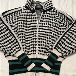 Black and White Patterned Zip-Up Sweater